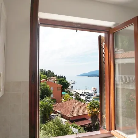 Angie - Intermezzo With Sea View In Center Of * Rabac
