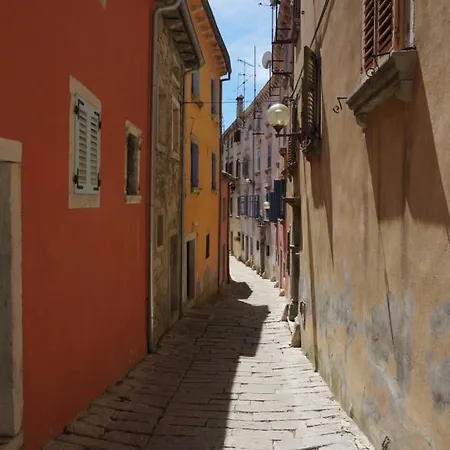 Apartmán Angie - Intermezzo With Sea View In Center Of