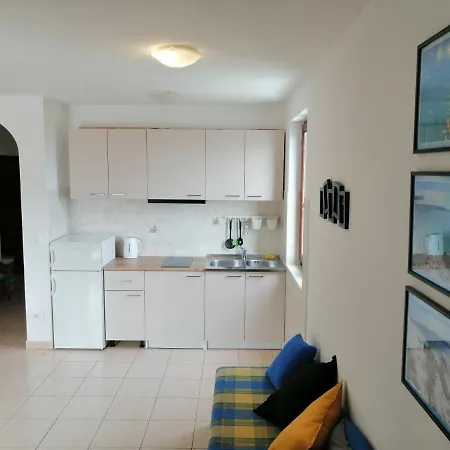 Apartmán Angie - Intermezzo With Sea View In Center Of